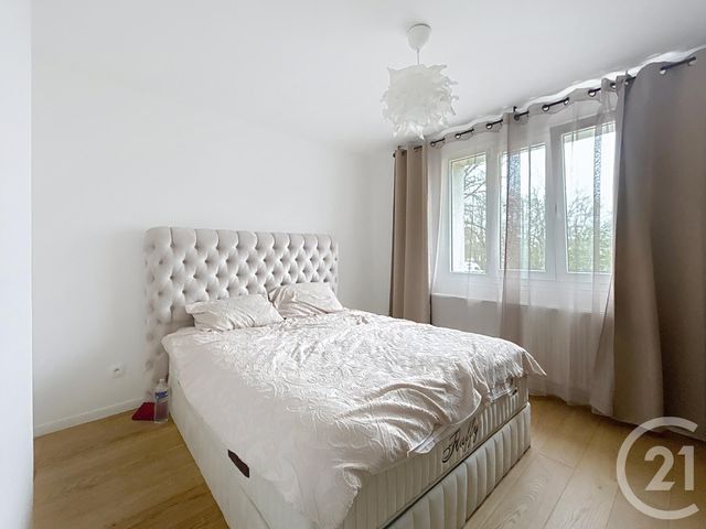 maison à vendre - 6 pièces - 126.0 m2 - LA ROCHETTE - 77 - ILE-DE-FRANCE - Century 21 Cerim