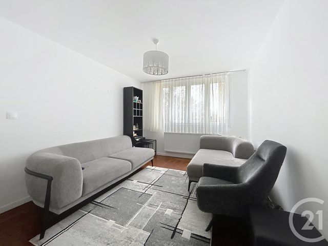 maison à vendre - 6 pièces - 126.0 m2 - LA ROCHETTE - 77 - ILE-DE-FRANCE - Century 21 Cerim