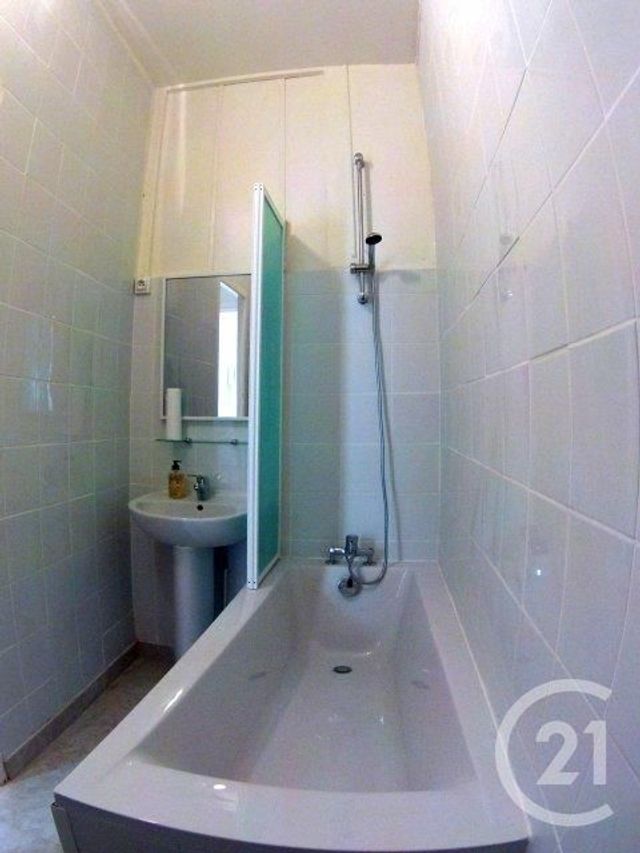 Afficher la photo en grand immeuble à vendre - 506.0 m2 - MELUN - 77 - ILE-DE-FRANCE - Century 21 Cerim