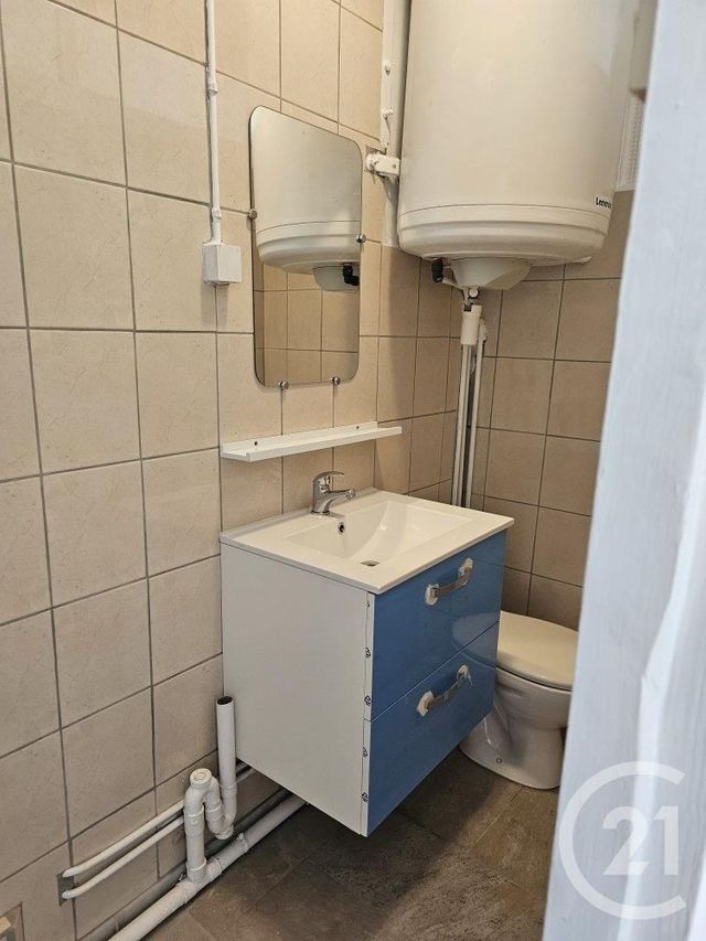 Afficher la photo en grand immeuble à vendre - 506.0 m2 - MELUN - 77 - ILE-DE-FRANCE - Century 21 Cerim