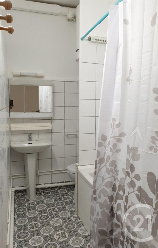 Afficher la photo en grand immeuble à vendre - 506.0 m2 - MELUN - 77 - ILE-DE-FRANCE - Century 21 Cerim