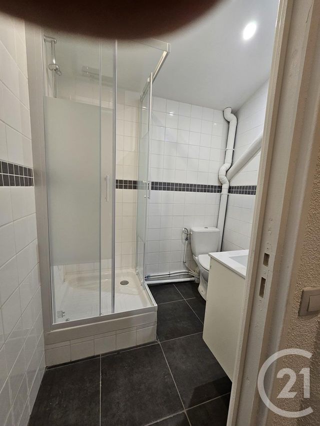 Afficher la photo en grand immeuble à vendre - 506.0 m2 - MELUN - 77 - ILE-DE-FRANCE - Century 21 Cerim