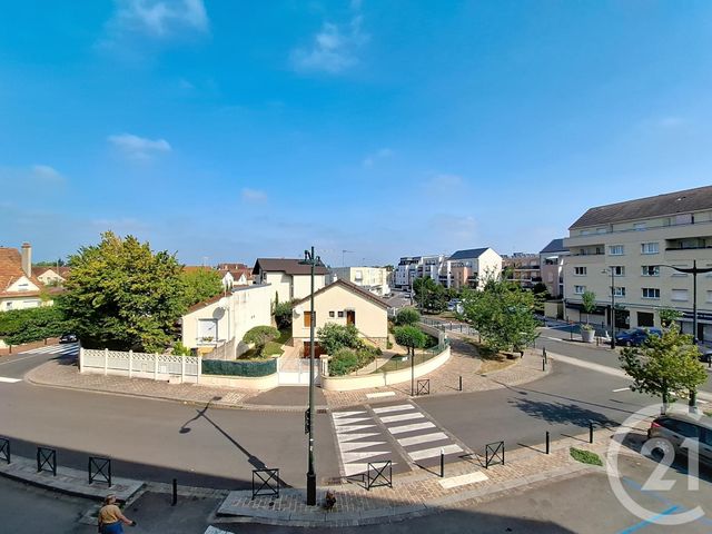 Appartement F3 à vendre - 3 pièces - 52.74 m2 - LA ROCHETTE - 77 - ILE-DE-FRANCE - Century 21 Cerim