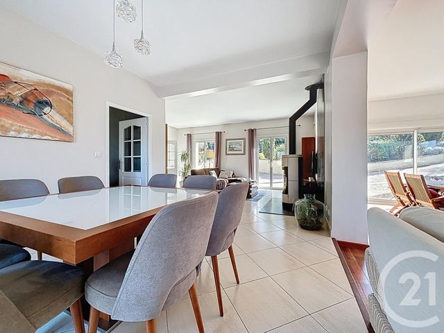 maison à vendre - 11 pièces - 380.25 m2 - VAUX LE PENIL - 77 - ILE-DE-FRANCE - Century 21 Cerim