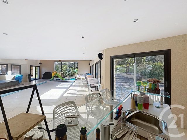 maison à vendre - 11 pièces - 380.25 m2 - VAUX LE PENIL - 77 - ILE-DE-FRANCE - Century 21 Cerim