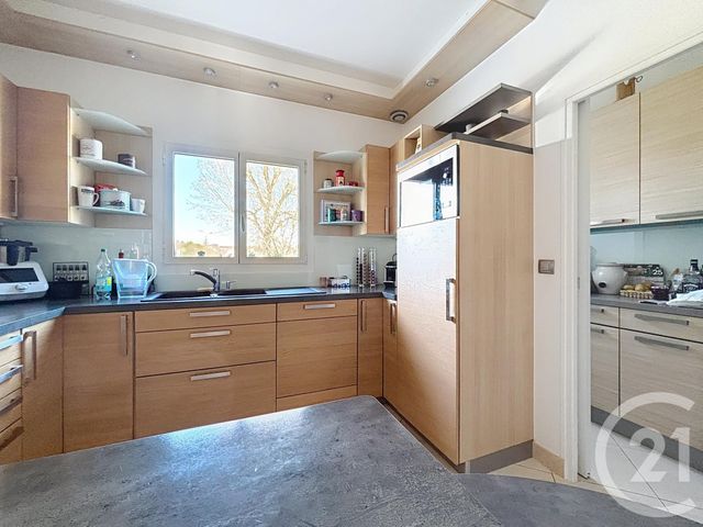 maison à vendre - 11 pièces - 380.25 m2 - VAUX LE PENIL - 77 - ILE-DE-FRANCE - Century 21 Cerim