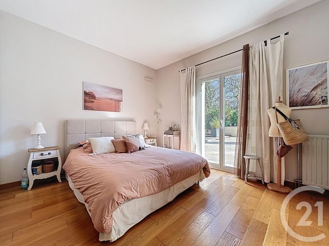 maison à vendre - 11 pièces - 380.25 m2 - VAUX LE PENIL - 77 - ILE-DE-FRANCE - Century 21 Cerim