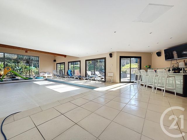 maison à vendre - 11 pièces - 380.25 m2 - VAUX LE PENIL - 77 - ILE-DE-FRANCE - Century 21 Cerim