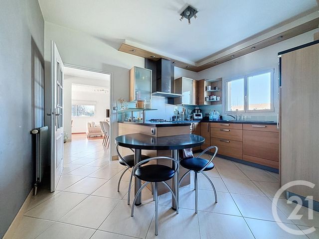 maison à vendre - 11 pièces - 380.25 m2 - VAUX LE PENIL - 77 - ILE-DE-FRANCE - Century 21 Cerim