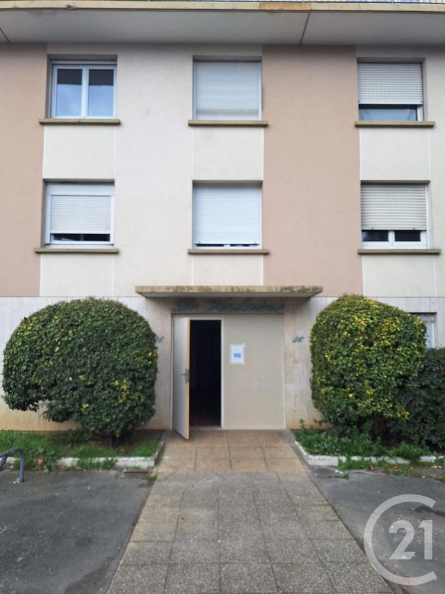 Afficher la photo en grand Appartement Studio à vendre - 1 pièce - 19.25 m2 - MELUN - 77 - ILE-DE-FRANCE - Century 21 Cerim