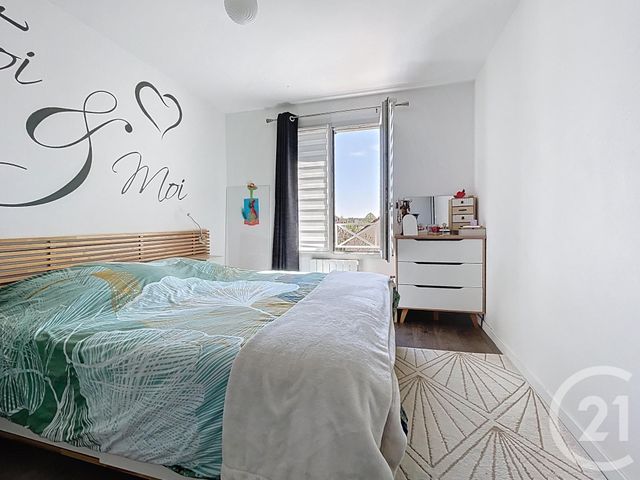 maison à vendre - 6 pièces - 113.92 m2 - VAUX LE PENIL - 77 - ILE-DE-FRANCE - Century 21 Cerim