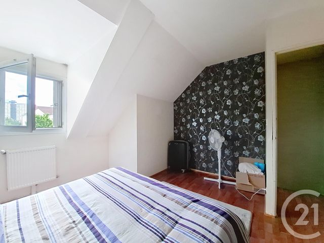 maison à vendre - 5 pièces - 93.77 m2 - MELUN - 77 - ILE-DE-FRANCE - Century 21 Cerim