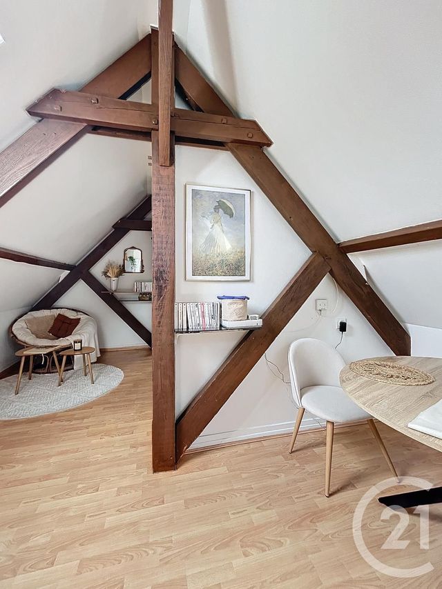 Appartement F2 à louer MELUN