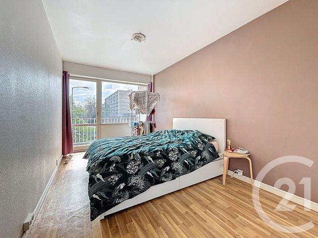 Appartement à vendre - 3 pièces - 72.31 m2 - MELUN - 77 - ILE-DE-FRANCE - Century 21 Cerim