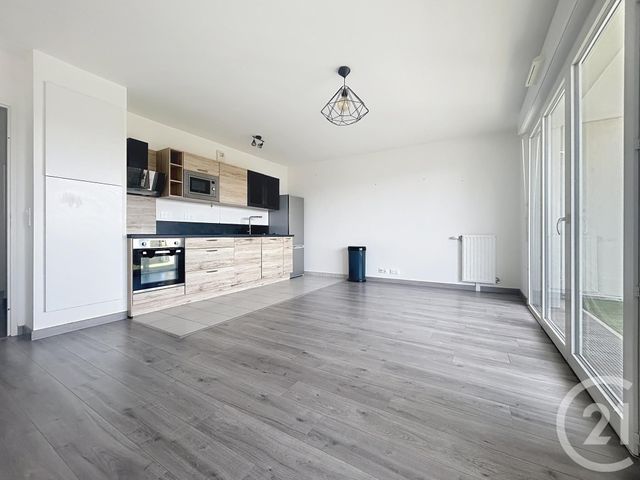 Appartement F3 à vendre - 3 pièces - 57.2 m2 - MELUN - 77 - ILE-DE-FRANCE - Century 21 Cerim