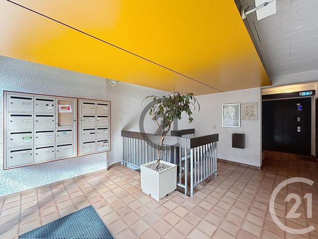 Appartement Studio à louer - 1 pièce - 17.57 m2 - MELUN - 77 - ILE-DE-FRANCE - Century 21 Cerim