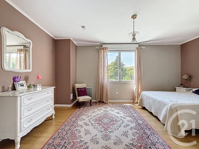 Afficher la photo en grand maison à vendre - 6 pièces - 140.0 m2 - VERT ST DENIS - 77 - ILE-DE-FRANCE - Century 21 Cerim