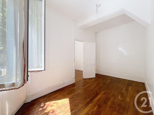 Afficher la photo en grand Appartement F2 bis à vendre - 2 pièces - 42.19 m2 - MELUN - 77 - ILE-DE-FRANCE - Century 21 Cerim