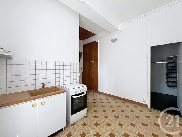 Afficher la photo en grand Appartement F2 bis à vendre - 2 pièces - 42.19 m2 - MELUN - 77 - ILE-DE-FRANCE - Century 21 Cerim