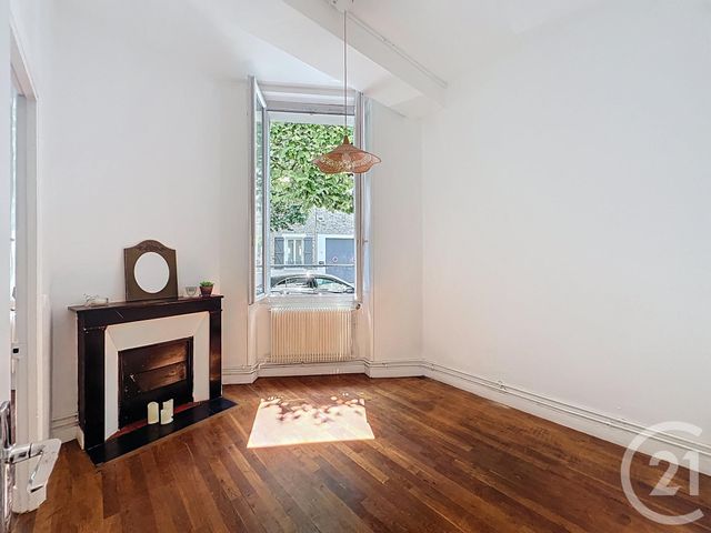 Afficher la photo en grand Appartement F2 bis à vendre - 2 pièces - 42.19 m2 - MELUN - 77 - ILE-DE-FRANCE - Century 21 Cerim