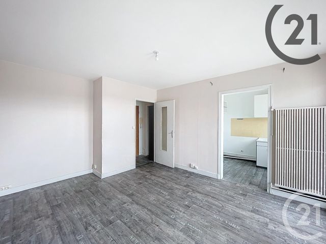 Appartement F1 à louer - 1 pièce - 24.77 m2 - MELUN - 77 - ILE-DE-FRANCE - Century 21 Cerim