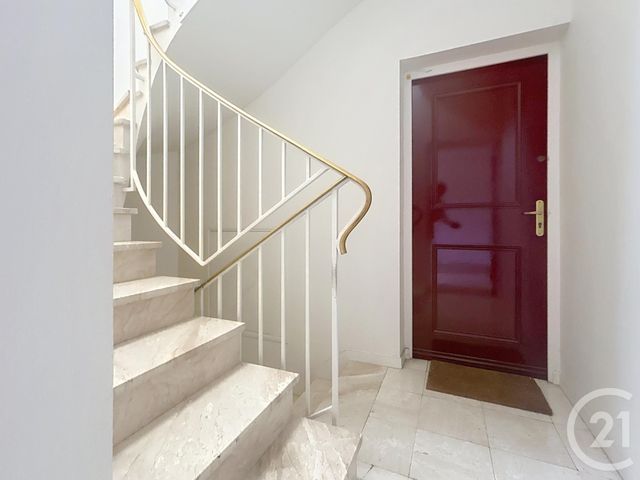 Appartement F2 à vendre - 2 pièces - 43.25 m2 - MELUN - 77 - ILE-DE-FRANCE - Century 21 Cerim