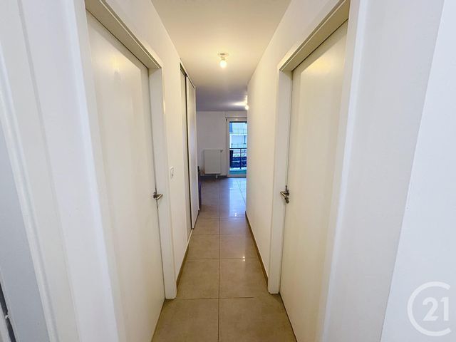 Appartement F3 à vendre - 3 pièces - 57.04 m2 - MELUN - 77 - ILE-DE-FRANCE - Century 21 Cerim