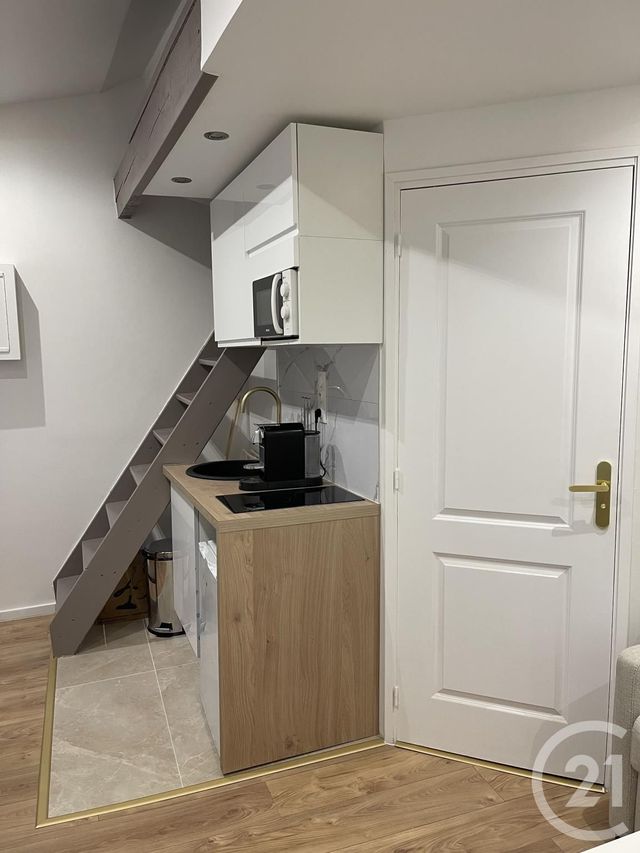 Appartement à vendre - 2 pièces - 16.22 m2 - MELUN - 77 - ILE-DE-FRANCE - Century 21 Cerim