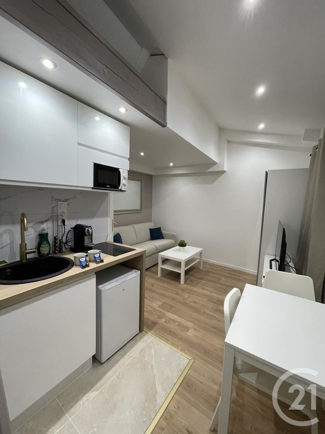 Appartement à vendre - 2 pièces - 16.22 m2 - MELUN - 77 - ILE-DE-FRANCE - Century 21 Cerim