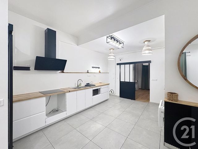 Appartement F2 à vendre - 2 pièces - 50.81 m2 - MELUN - 77 - ILE-DE-FRANCE - Century 21 Cerim