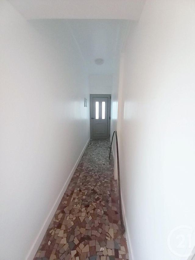 Appartement F2 à vendre - 2 pièces - 38.0 m2 - MELUN - 77 - ILE-DE-FRANCE - Century 21 Cerim