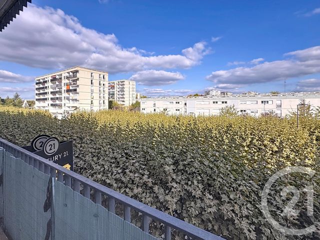Appartement à vendre - 3 pièces - 62.0 m2 - LE MEE SUR SEINE - 77 - ILE-DE-FRANCE - Century 21 Cerim