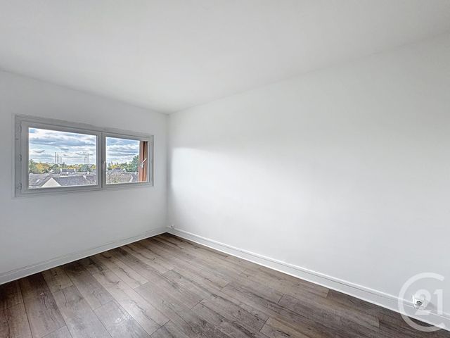Appartement à vendre - 3 pièces - 62.0 m2 - LE MEE SUR SEINE - 77 - ILE-DE-FRANCE - Century 21 Cerim