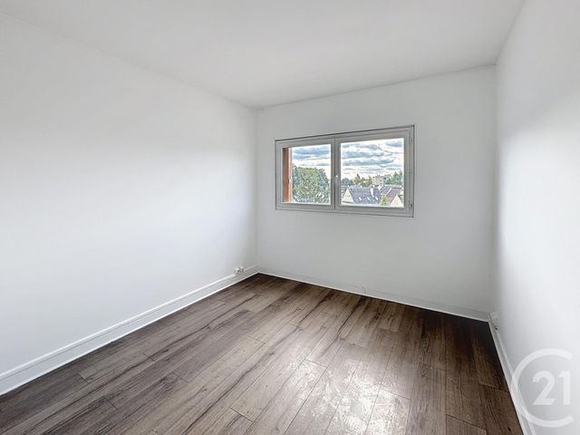 Appartement à vendre - 3 pièces - 62.0 m2 - LE MEE SUR SEINE - 77 - ILE-DE-FRANCE - Century 21 Cerim