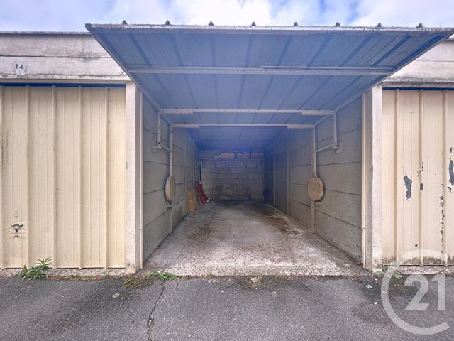 Appartement F3 à vendre - 3 pièces - 59.85 m2 - MELUN - 77 - ILE-DE-FRANCE - Century 21 Cerim