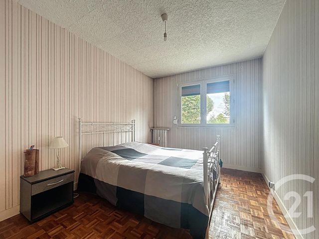 Appartement F3 à vendre - 3 pièces - 59.85 m2 - MELUN - 77 - ILE-DE-FRANCE - Century 21 Cerim