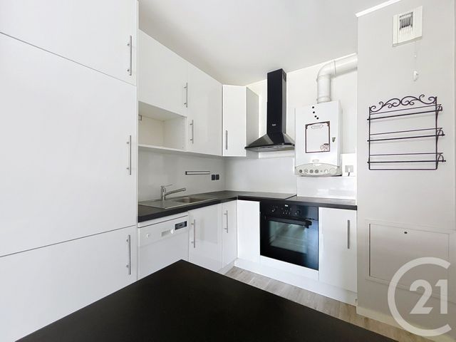 Appartement F2 à vendre - 2 pièces - 42.46 m2 - DAMMARIE LES LYS - 77 - ILE-DE-FRANCE - Century 21 Cerim