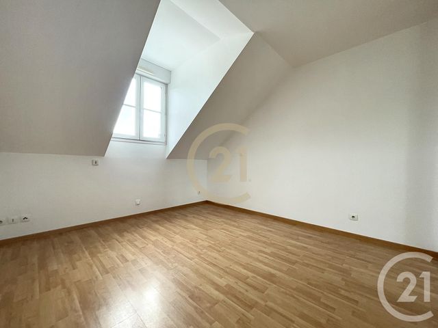 Afficher la photo en grand Appartement F3 à louer - 3 pièces - 67.5 m2 - MELUN - 77 - ILE-DE-FRANCE - Century 21 Cerim