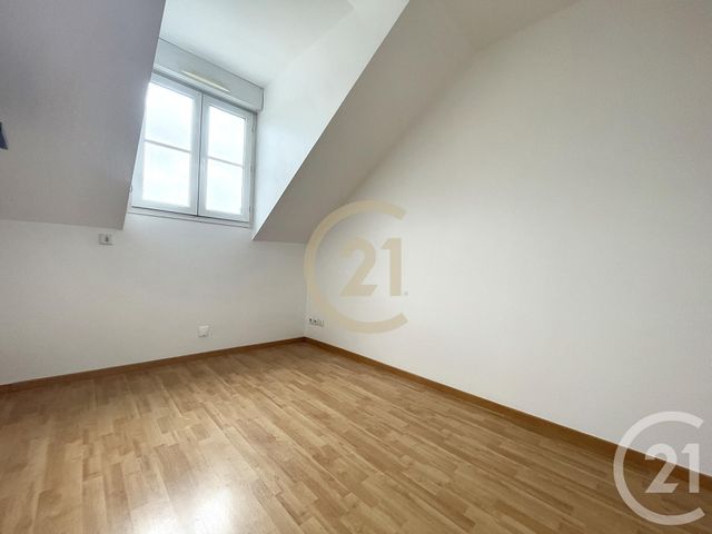 Afficher la photo en grand Appartement F3 à louer - 3 pièces - 67.5 m2 - MELUN - 77 - ILE-DE-FRANCE - Century 21 Cerim