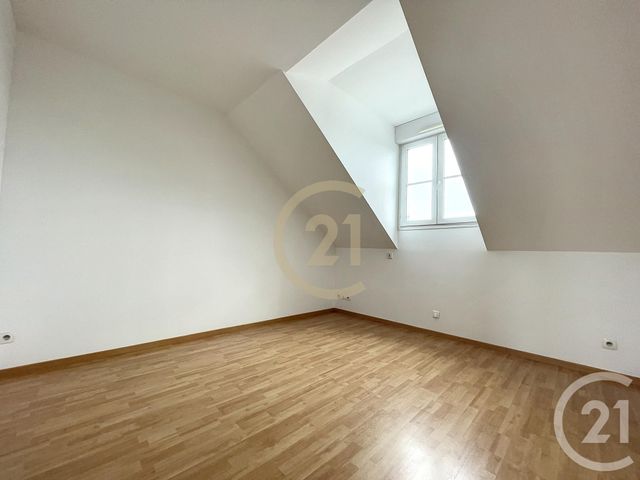 Afficher la photo en grand Appartement F3 à louer - 3 pièces - 67.5 m2 - MELUN - 77 - ILE-DE-FRANCE - Century 21 Cerim