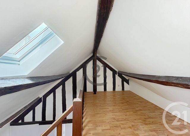 Appartement F2 à louer - 2 pièces - 54.39 m2 - MELUN - 77 - ILE-DE-FRANCE - Century 21 Cerim