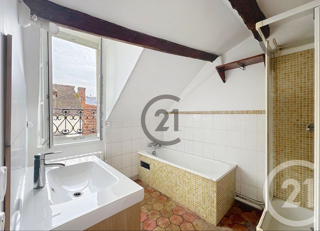 Appartement F2 à louer - 2 pièces - 54.39 m2 - MELUN - 77 - ILE-DE-FRANCE - Century 21 Cerim
