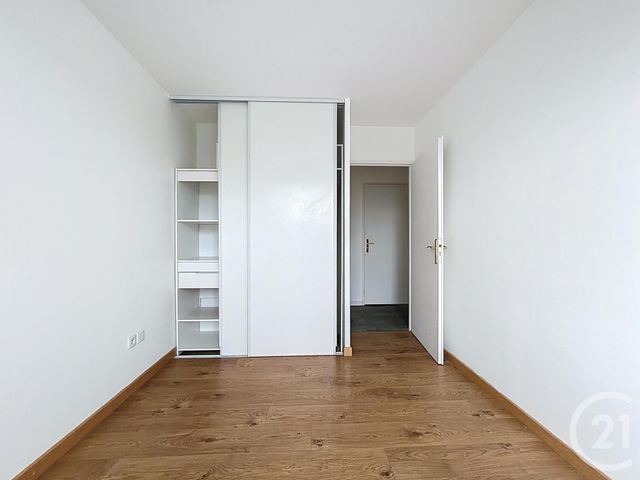 Appartement F4 à vendre - 4 pièces - 85.04 m2 - DAMMARIE LES LYS - 77 - ILE-DE-FRANCE - Century 21 Cerim