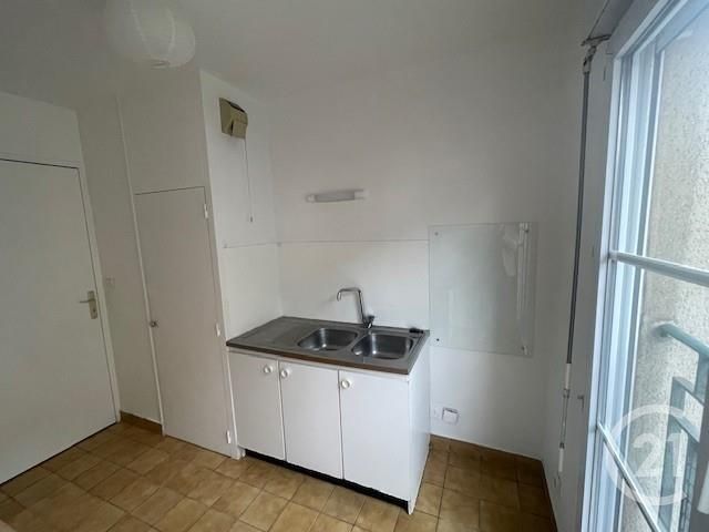 Appartement F2 à vendre - 2 pièces - 51.84 m2 - MELUN - 77 - ILE-DE-FRANCE - Century 21 Cerim