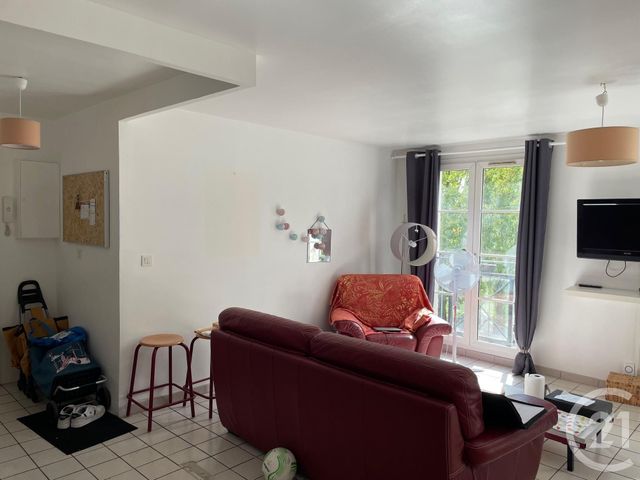 Appartement F5 à vendre - 5 pièces - 107.0 m2 - MELUN - 77 - ILE-DE-FRANCE - Century 21 Cerim