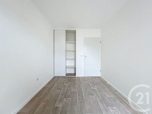 Appartement F3 à vendre - 3 pièces - 65.21 m2 - MELUN - 77 - ILE-DE-FRANCE - Century 21 Cerim