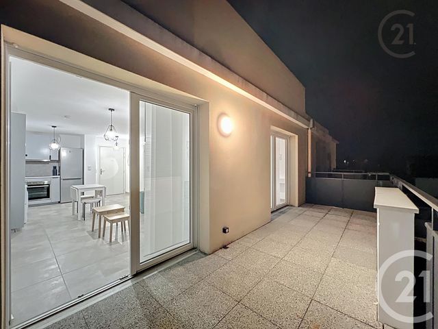 Appartement F2 à louer - 2 pièces - 40.6 m2 - DAMMARIE LES LYS - 77 - ILE-DE-FRANCE - Century 21 Cerim