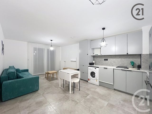 Appartement F2 à louer - 2 pièces - 40.6 m2 - DAMMARIE LES LYS - 77 - ILE-DE-FRANCE - Century 21 Cerim