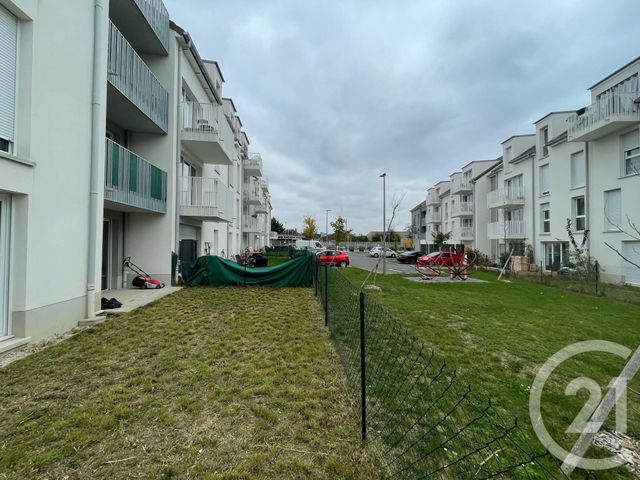 Appartement F3 à vendre - 3 pièces - 61.0 m2 - MELUN - 77 - ILE-DE-FRANCE - Century 21 Cerim