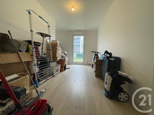 Appartement F3 à vendre - 3 pièces - 61.0 m2 - MELUN - 77 - ILE-DE-FRANCE - Century 21 Cerim